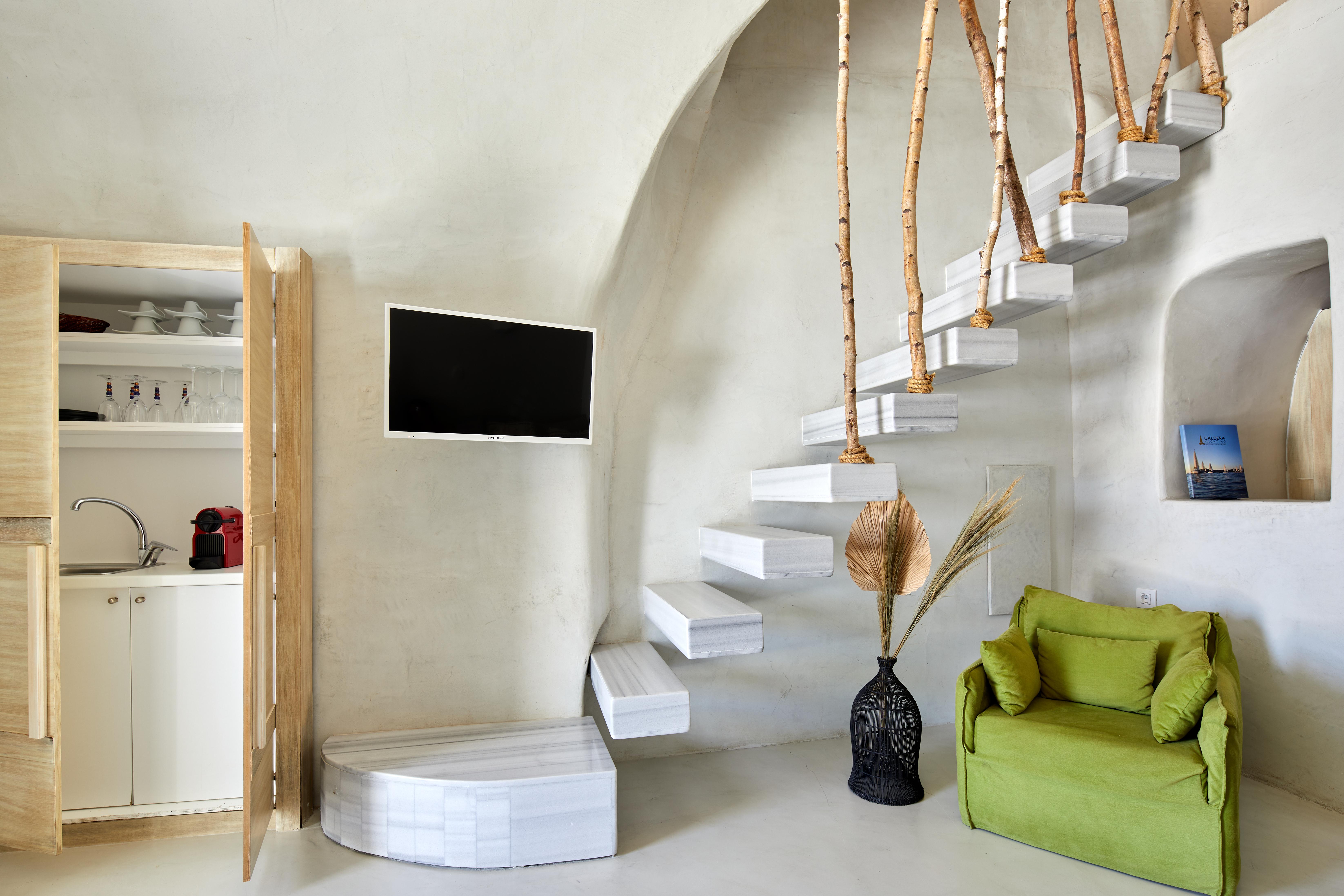 Rhenia'S Suites Oia  Exterior photo